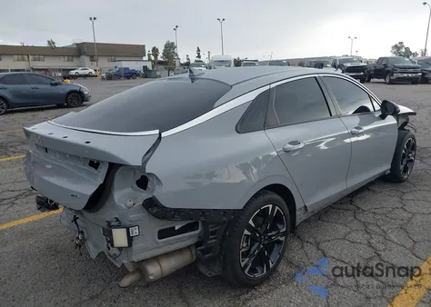 2024 Kia K5 Gt-Line из США, поврежденный, VIN 5XXG64J28RG231244